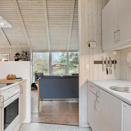 Lovely Home In Skals With Wifi 度假居 *